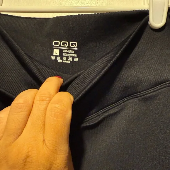 OQQ High Waist Crossover Ribbed Mini Skirt NWOT - Picture 2 of 4